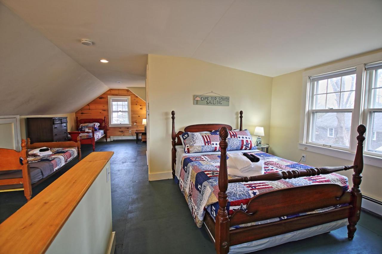 Lofted Cape Cottage By Leavetown Vacations Саут-Ярмут Экстерьер фото